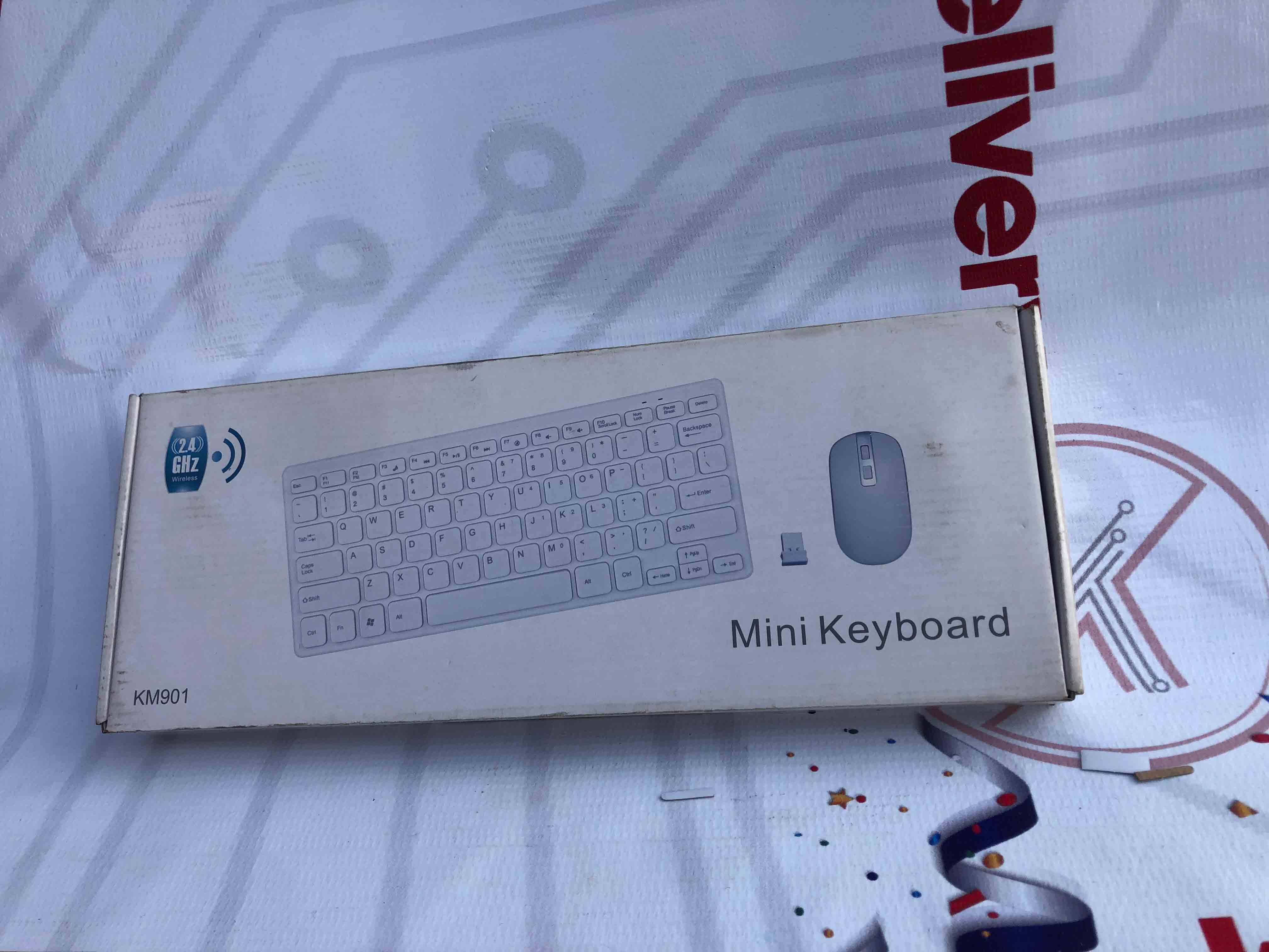 WIRELESS KEYBOARD SMALL